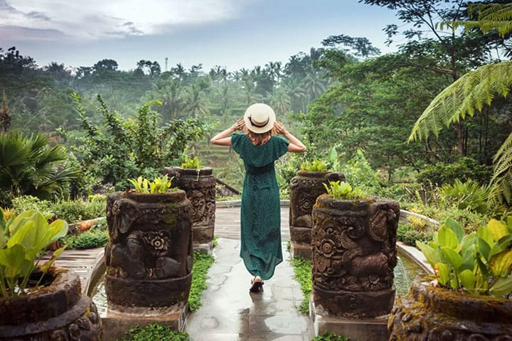 Indonesien Rundreise Reisterasse